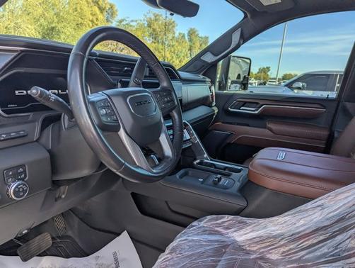 2024 GMC Sierra 2500 Denali