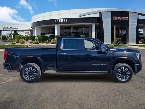 2024 GMC Sierra 2500 Denali