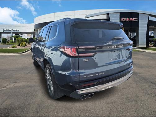 2025 GMC Acadia Denali