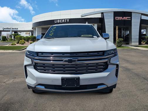 Iridescent Pearl Tricoat 2021 Chevrolet Suburban Premier