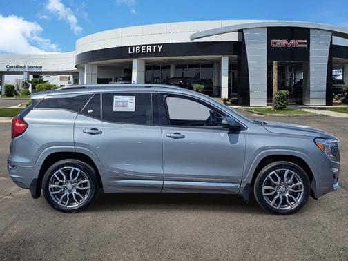 2024 GMC Terrain Denali