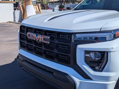 2026 GMC Canyon 2WD Elevation