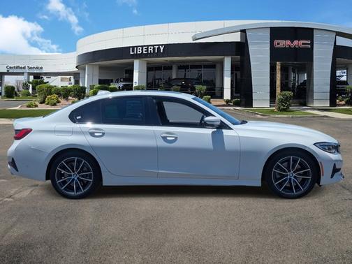 2019 BMW 330 330i