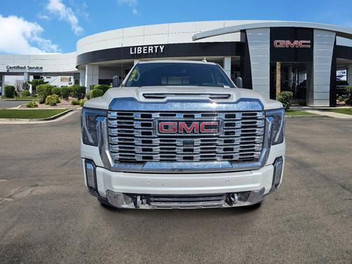 2024 GMC Sierra 2500 Denali