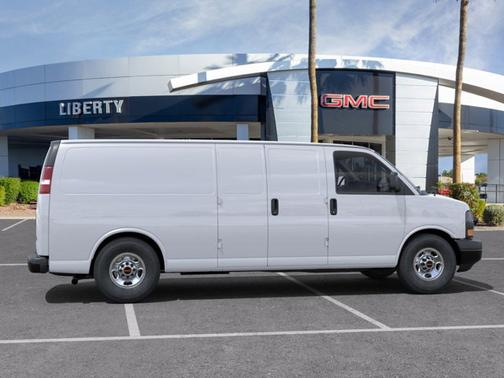 2025 GMC Savana 3500 Work Van