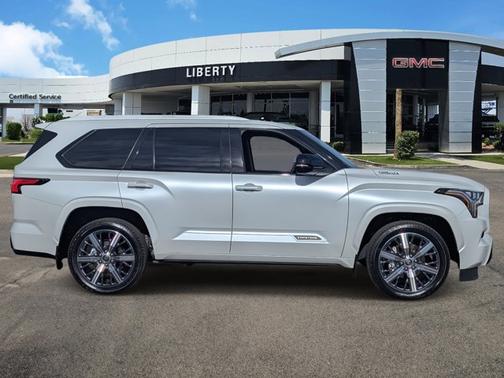 2023 Toyota Sequoia Capstone