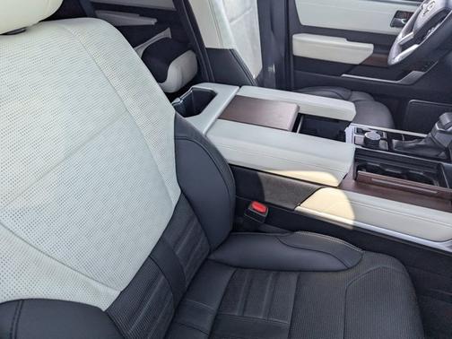 2023 Toyota Sequoia Capstone