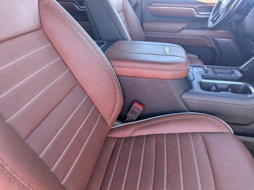 2024 GMC Sierra 2500 Denali