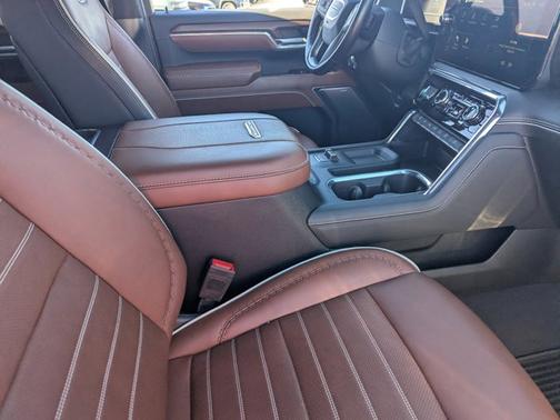 2024 GMC Sierra 2500 Denali