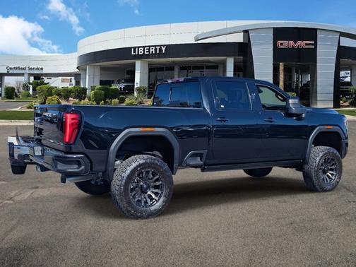 2024 GMC Sierra 2500 Denali