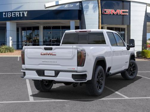 2025 GMC Sierra 3500 AT4