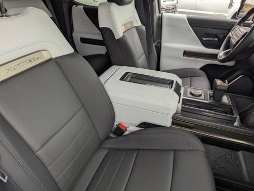 2024 GMC HUMMER EV SUV 2X