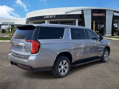 Satin Steel Metallic 2022 GMC Yukon XL SLE