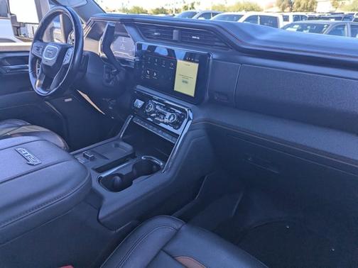 2024 GMC Sierra 2500 AT4
