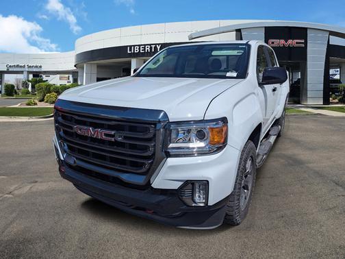 Summit White 2022 GMC Canyon 4WD AT4 w/Cloth