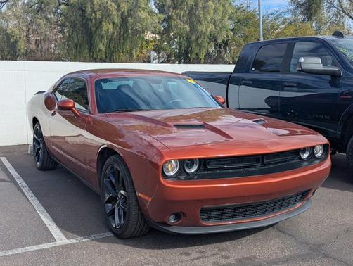 2021 Dodge Challenger SXT