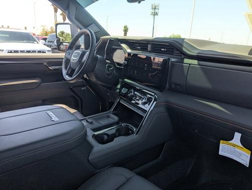 2025 GMC Sierra 2500 AT4