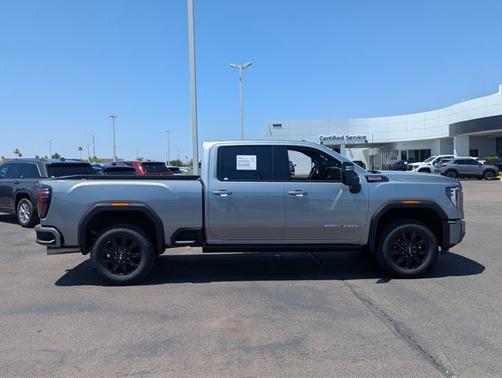 2025 GMC Sierra 2500 AT4