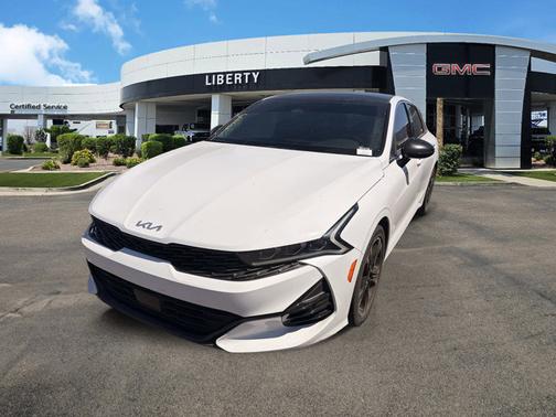 Glacial White Pearl 2022 Kia K5 GT-Line