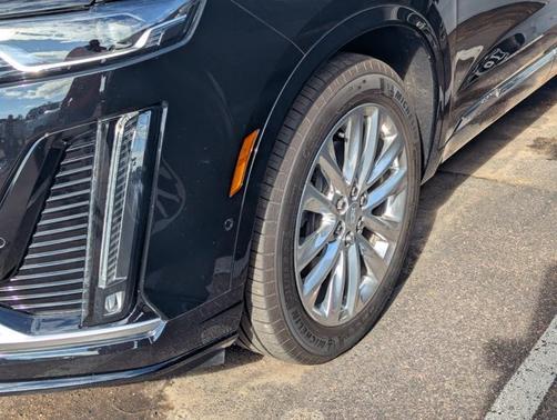 2023 Cadillac XT6 AWD Premium Luxury