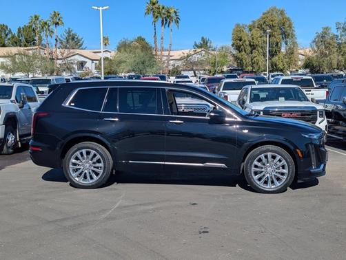 2023 Cadillac XT6 AWD Premium Luxury