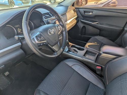 2015 Toyota Camry SE