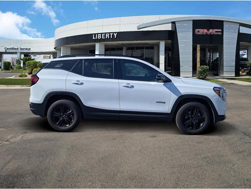 2023 GMC Terrain AT4