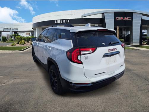 2023 GMC Terrain AT4