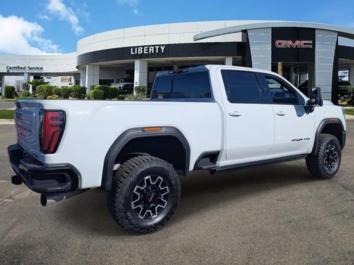 2025 GMC Sierra 2500 AT4X