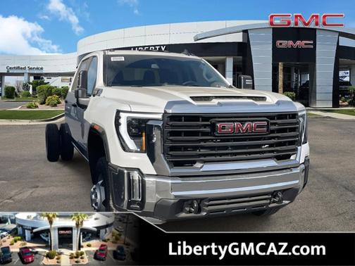 2025 GMC Sierra 3500 Pro