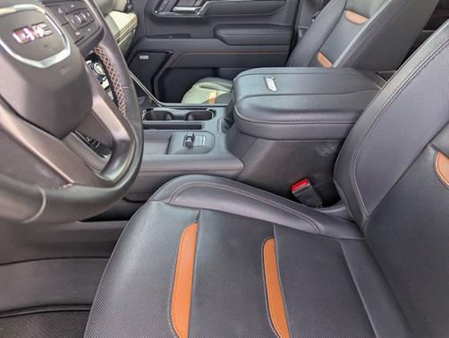 2024 GMC Sierra 2500 AT4