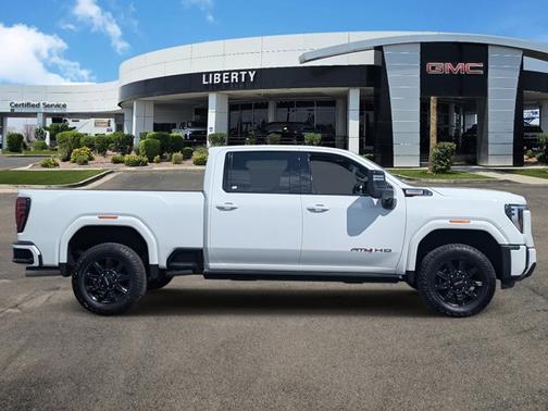 2024 GMC Sierra 2500 AT4
