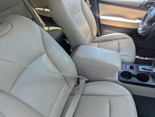2018 Subaru Outback Premium