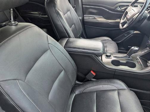 Iridium Metallic 2019 GMC Acadia SLT-1