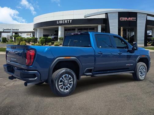2023 GMC Sierra 2500 AT4