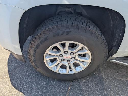 2016 GMC Yukon SLE