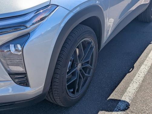 Sterling Gray Metallic 2025 Chevrolet Trax 2RS