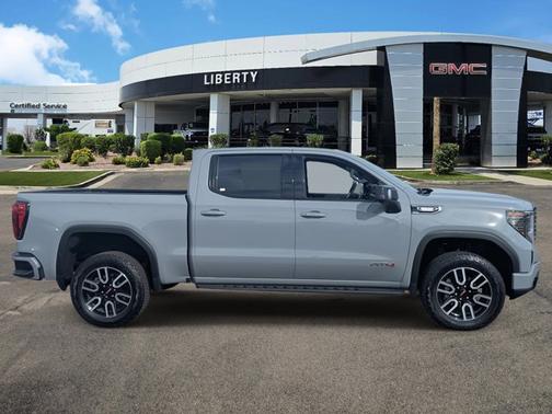 2025 GMC Sierra 1500 AT4