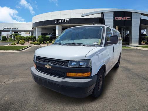2018 Chevrolet Express 2500 LS