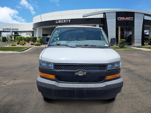 2018 Chevrolet Express 2500 LS