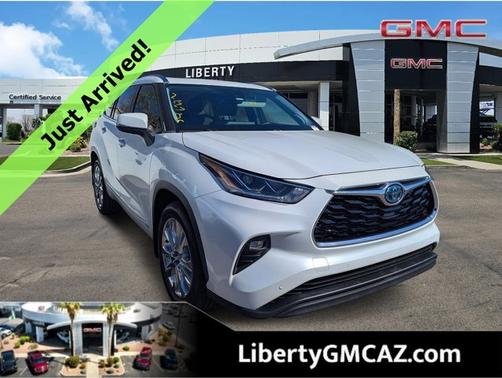 2022 Toyota Highlander Hybrid Limited