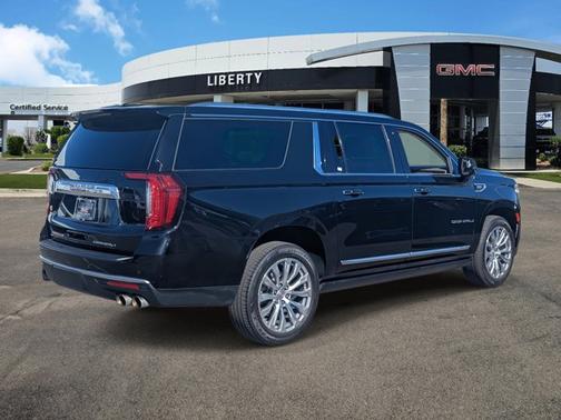 Onyx Black 2023 GMC Yukon XL Denali