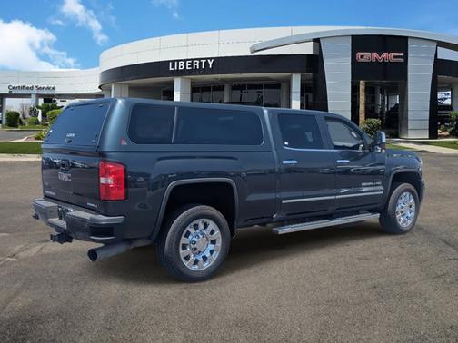 2017 GMC Sierra 2500 Denali