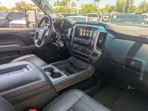 2017 GMC Sierra 2500 Denali