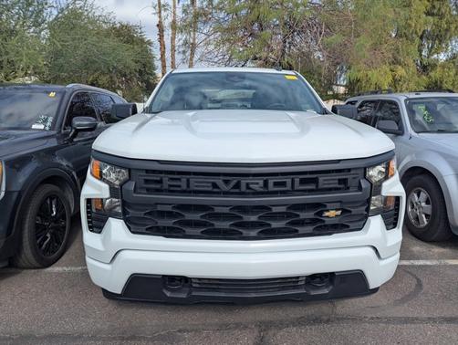 2022 Chevrolet Silverado 1500 Custom