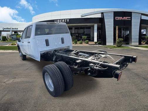 2025 GMC Sierra 3500 Pro