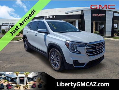 White Frost Tricoat 2023 GMC Terrain SLT
