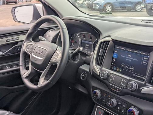 White Frost Tricoat 2023 GMC Terrain SLT