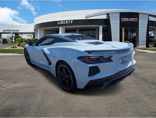 2024 Chevrolet Corvette 2LT