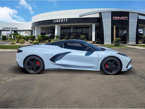 2024 Chevrolet Corvette 2LT